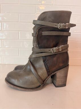 Freebird Baker Women’s Leather Boots - Gray - Size 8